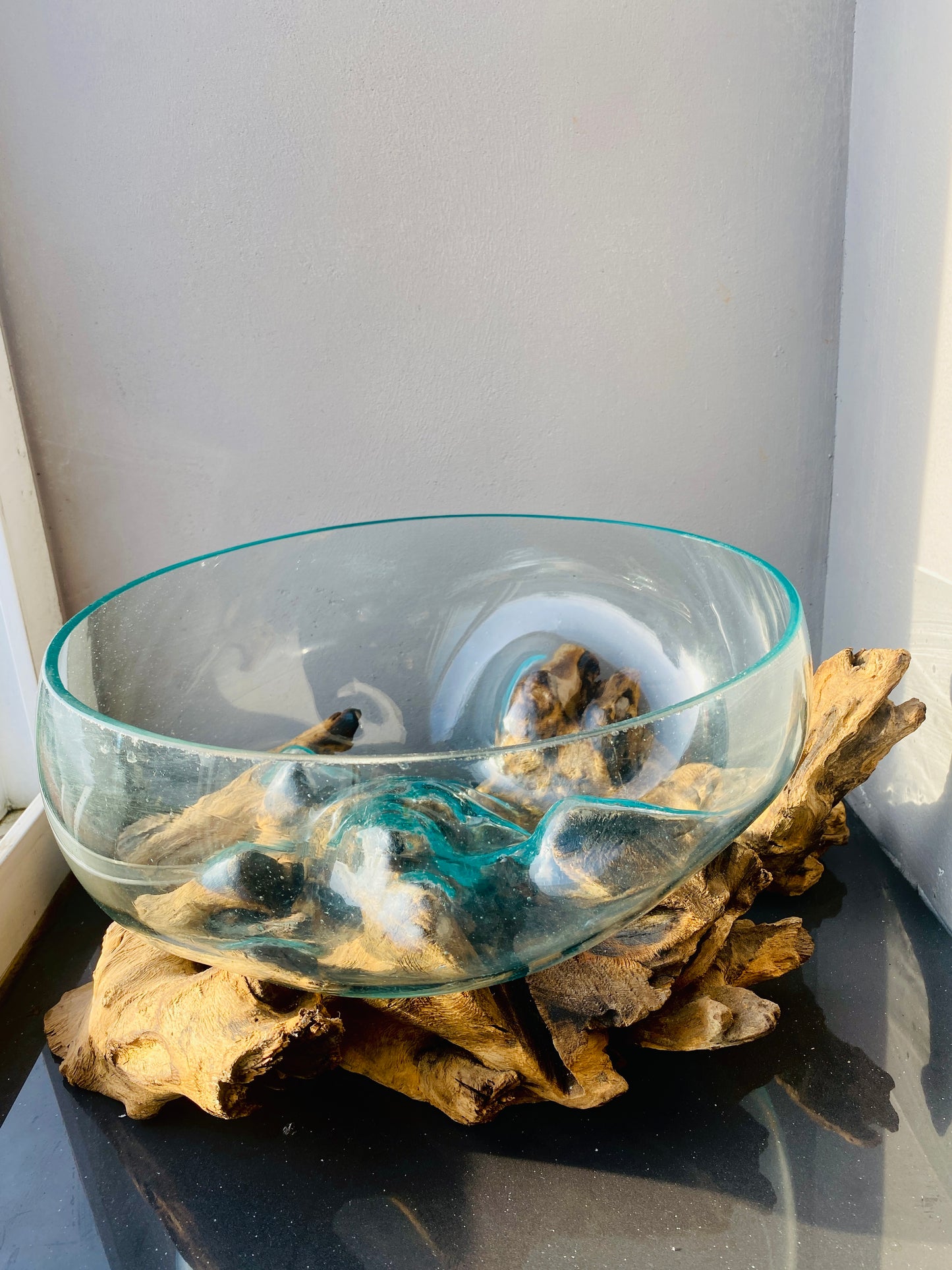 Molten Glass on polished teak Driftwood-Oceanbowl(large)