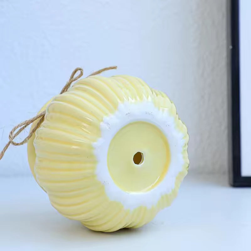 Small yellow rope planter