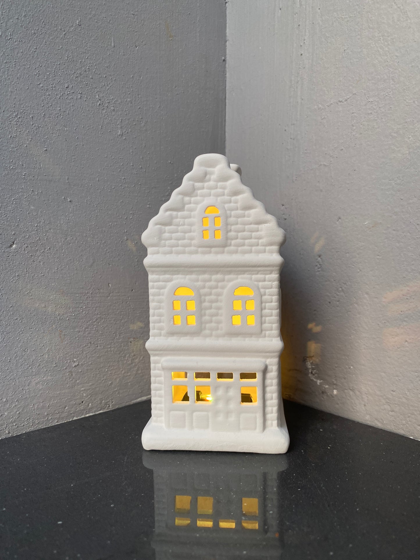 Amsterdam canal house themed Ceramic Tealight Candle White Christmas Home Decor Imported from netherlands