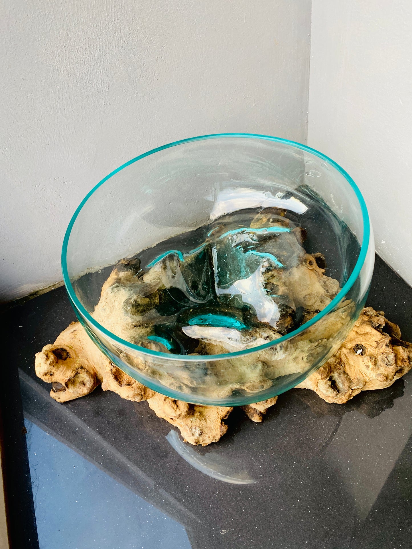 Molten Glass on polished teak Driftwood-Oceanbowl(medium)
