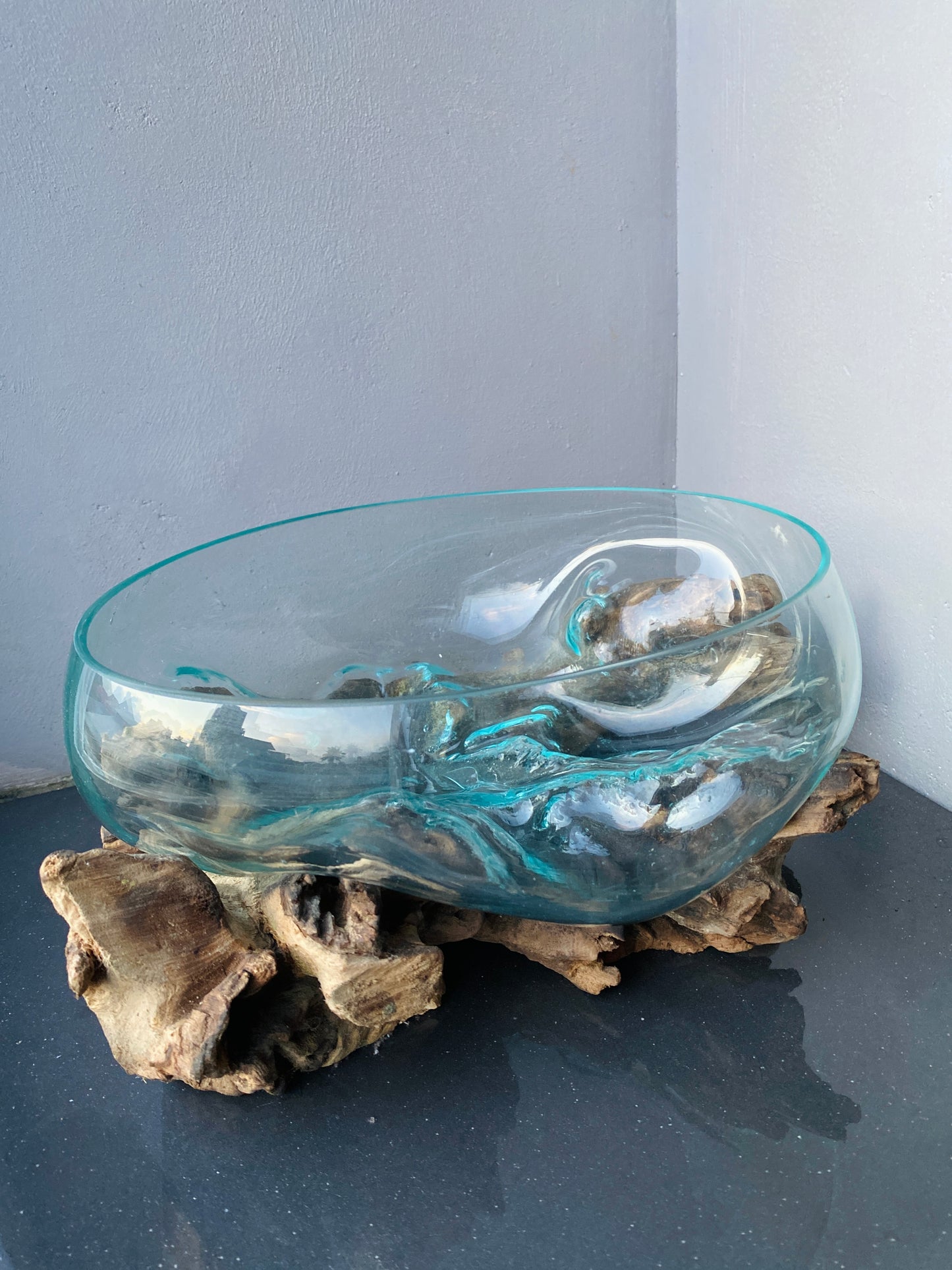Molten Glass on polished teak Driftwood-Oceanbowl(medium)