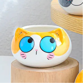 Cat ceramic planter