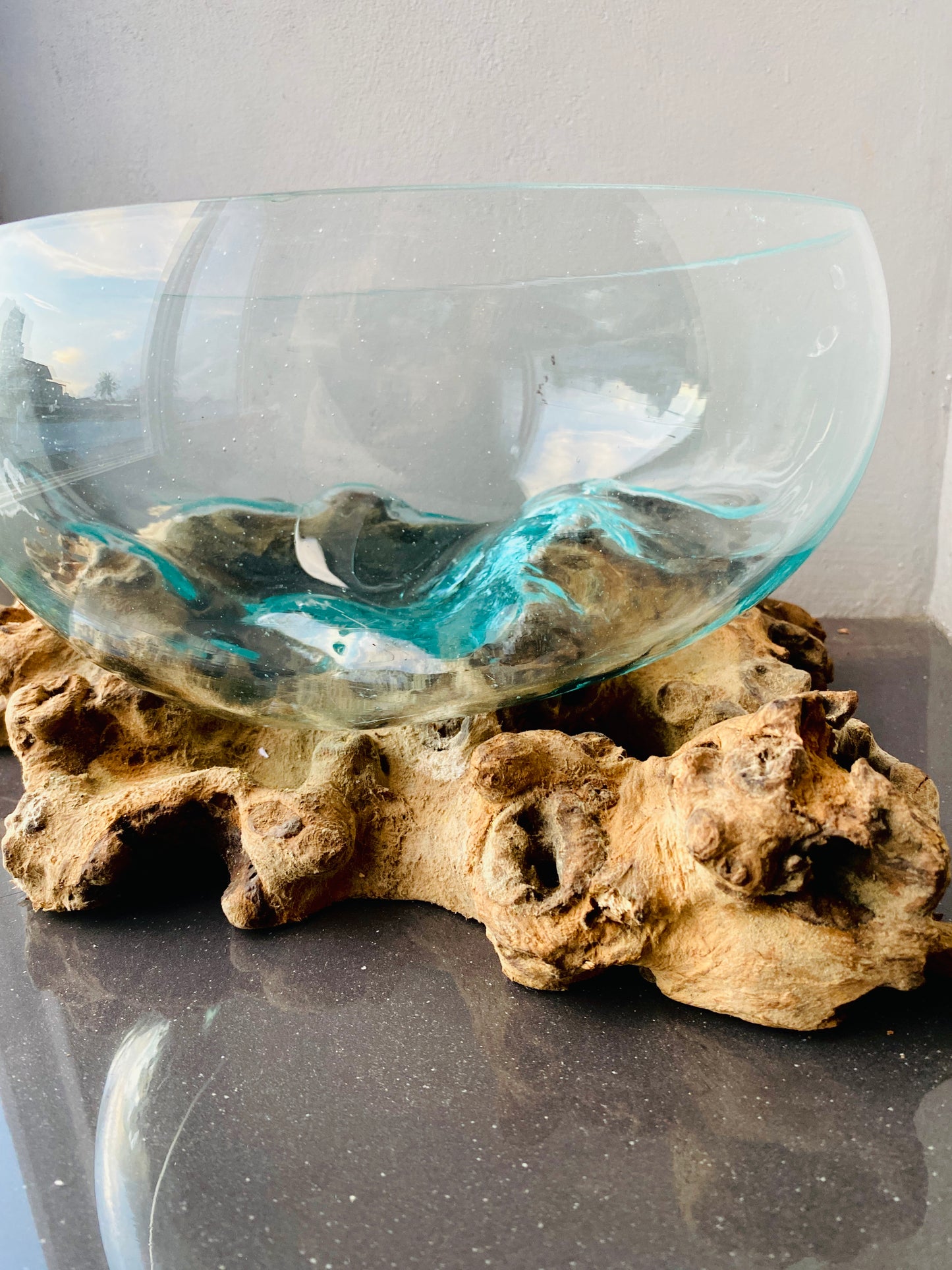 Molten Glass on polished teak Driftwood-Oceanbowl(medium)