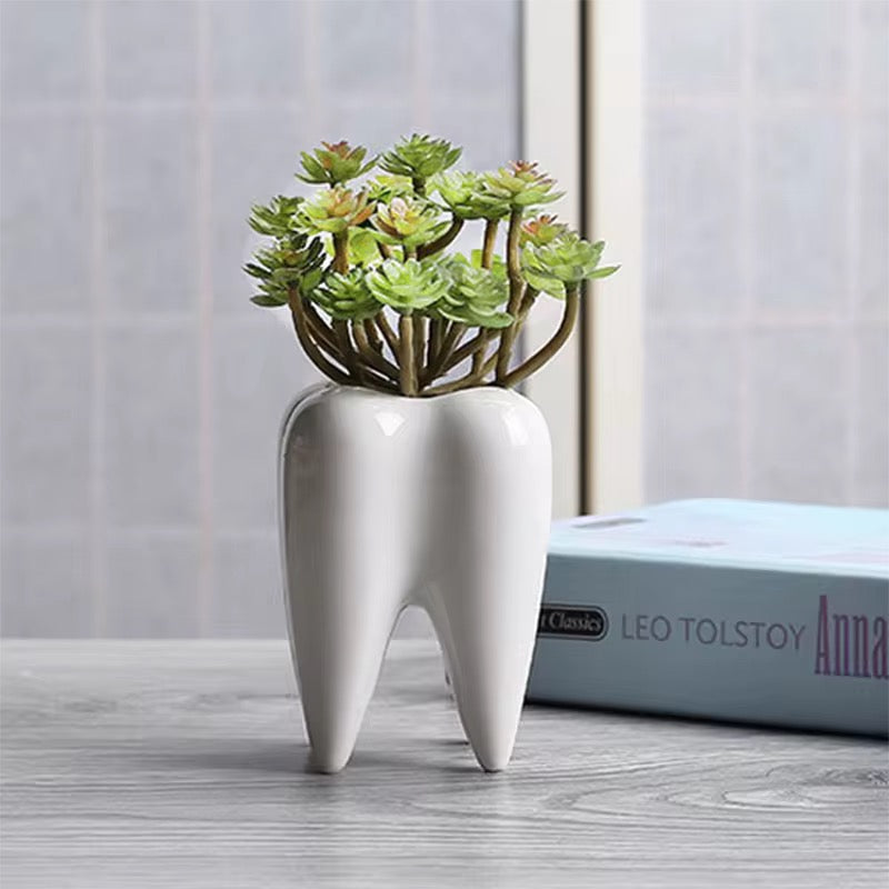 Tooth ceramic planter