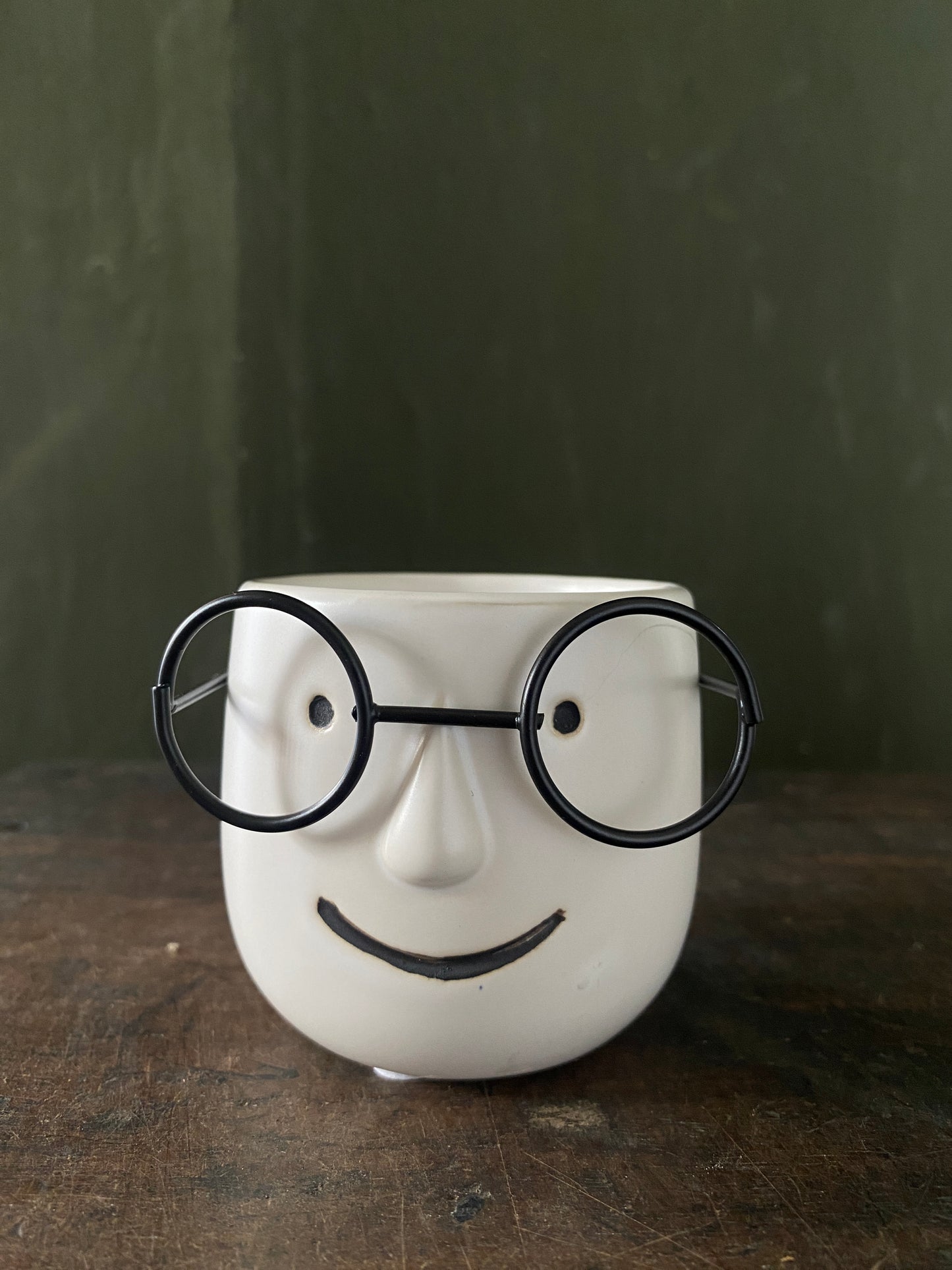 White specs ceramic planter