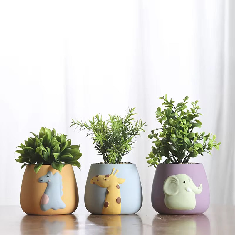 Set of 4 Cute animal planter(pre-order)