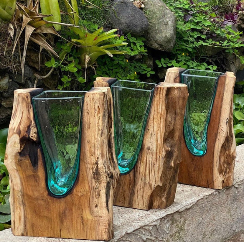 Molten Glass on polished teak Driftwood-forestwall