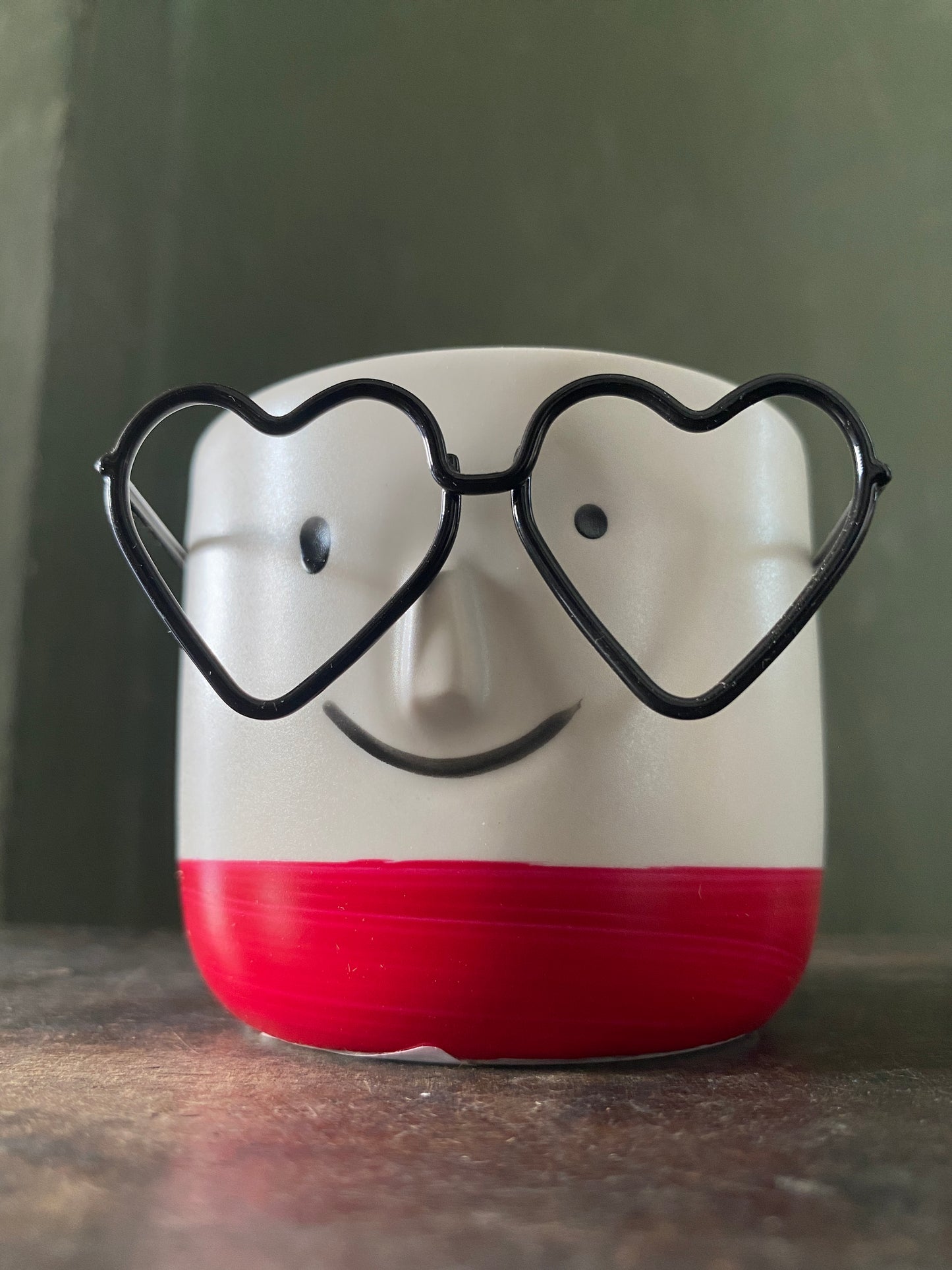 White red specs ceramic planter