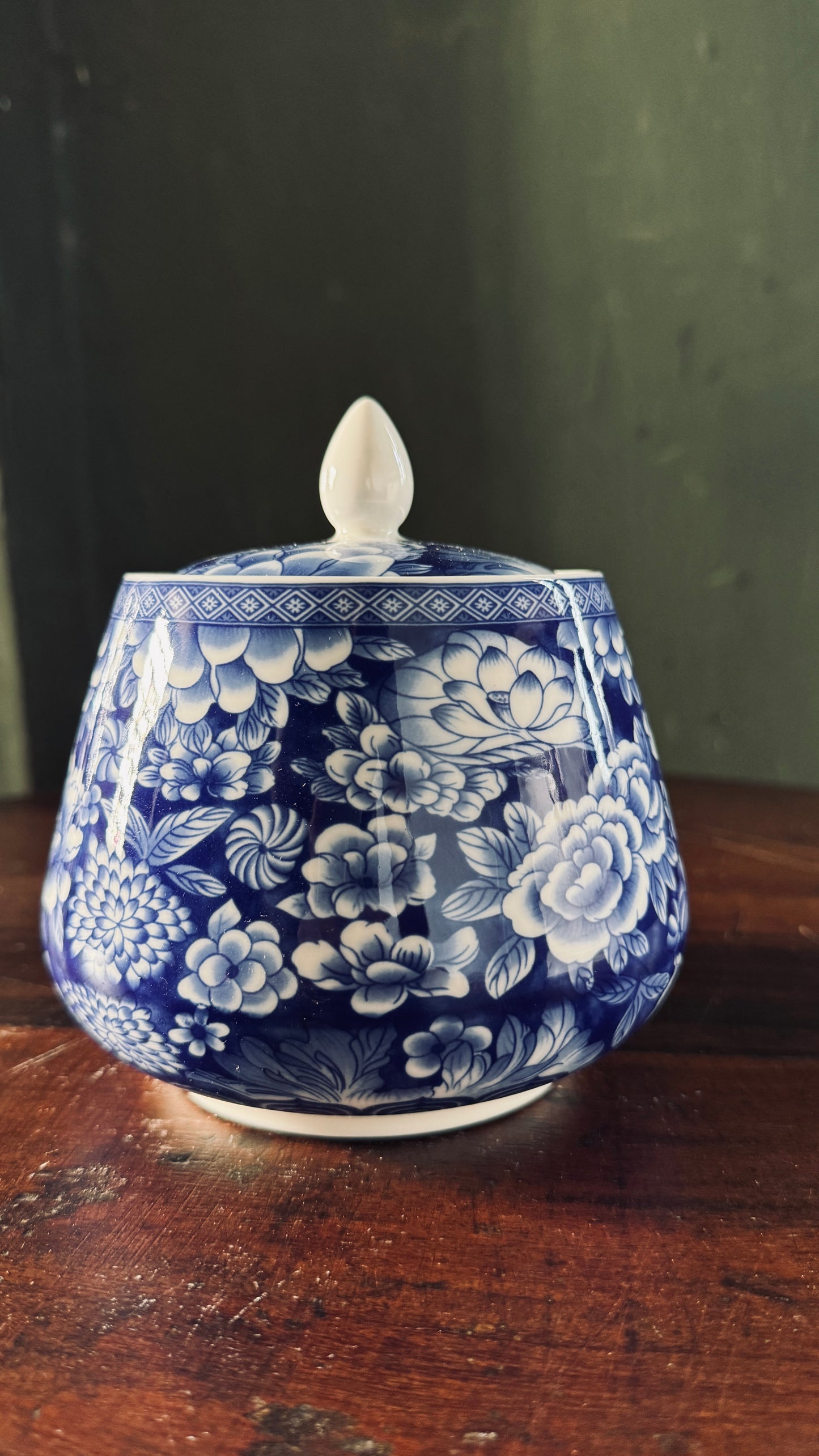 Chinese Porcelain Tea kitchen floral Jars With Lids – Ceramic Tea Storage Canisters Airtight Container for Loose Tea, Sugar, Herbs