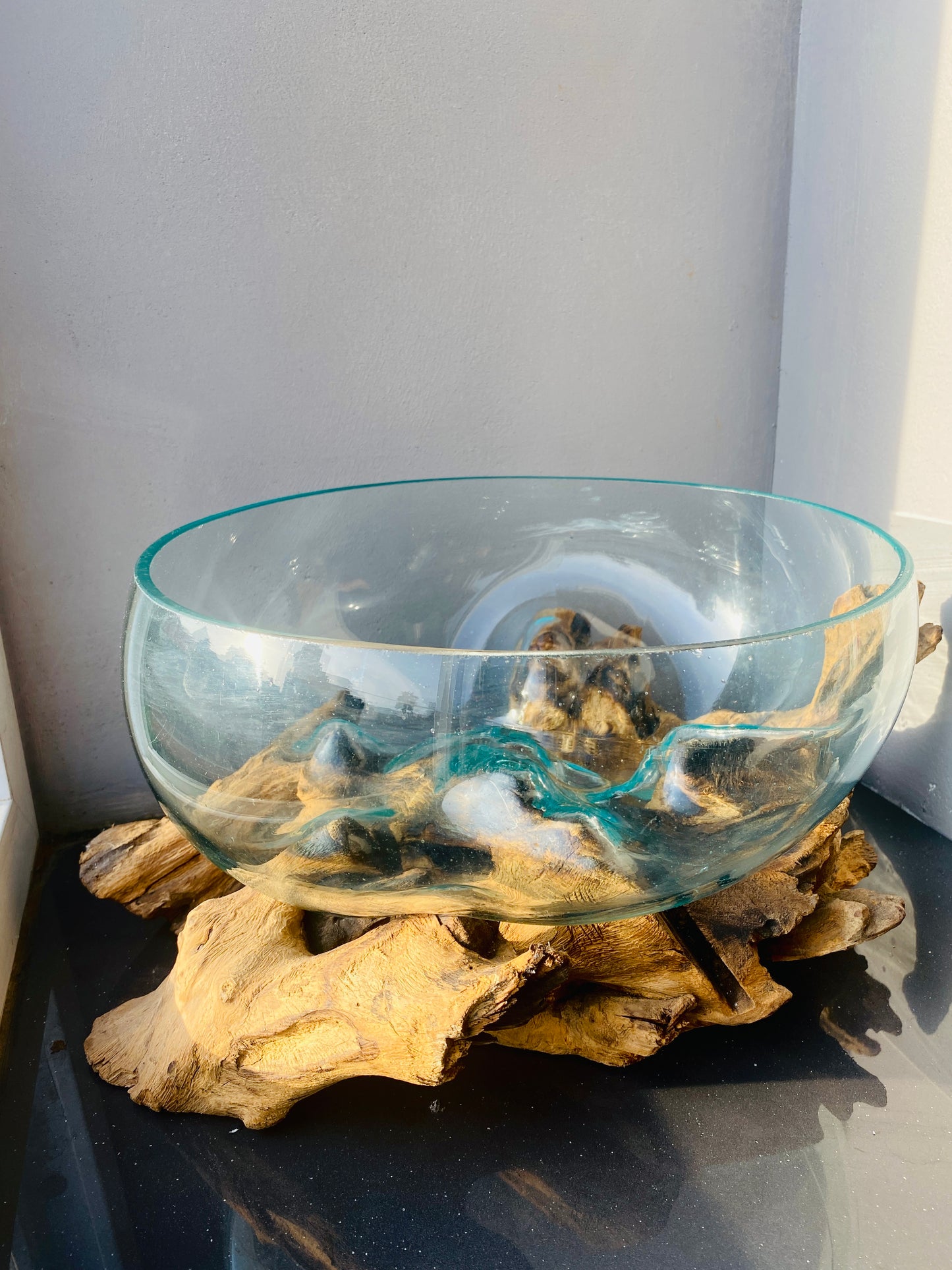 Molten Glass on polished teak Driftwood-Oceanbowl(large)
