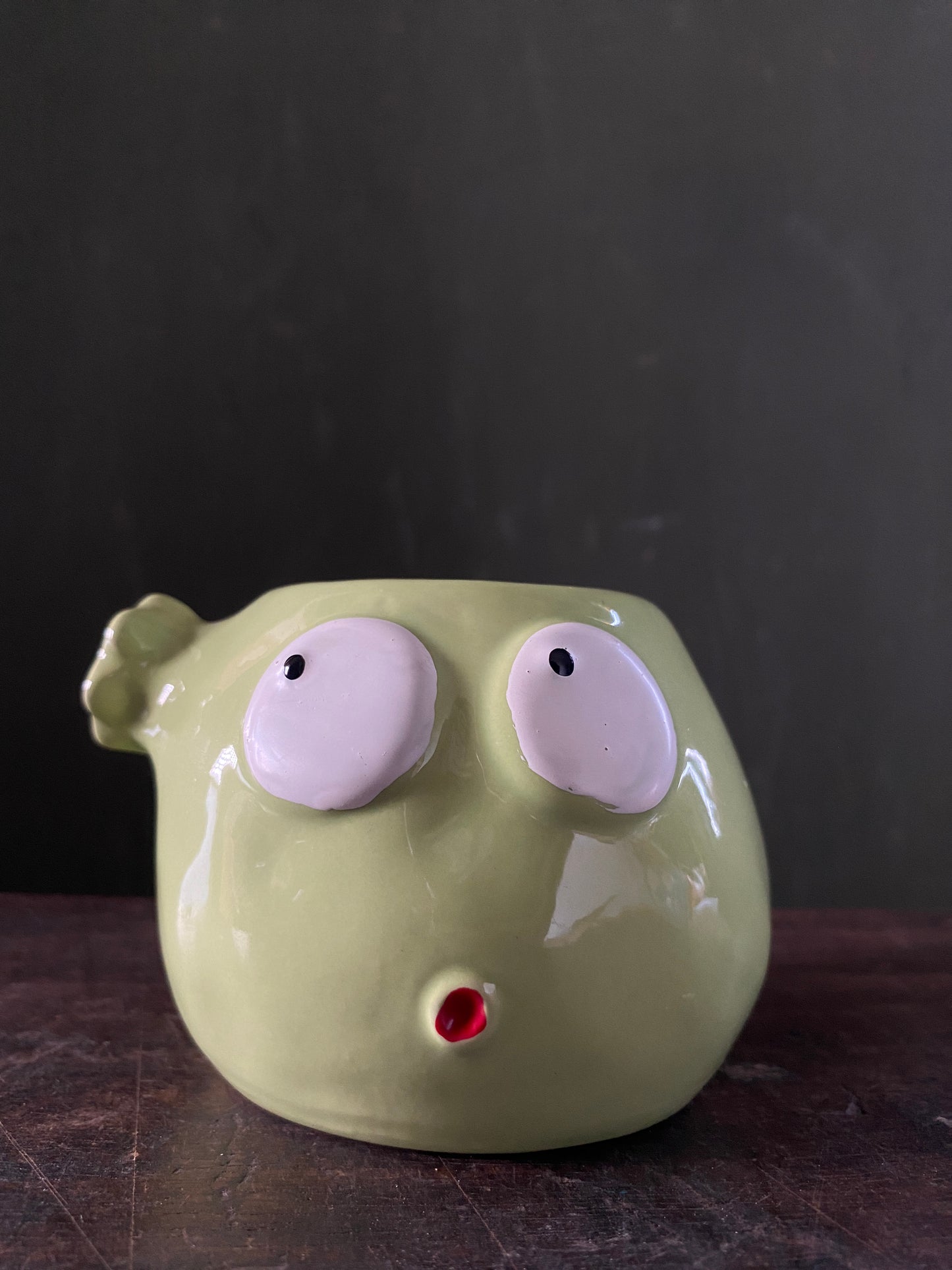 Green fish ceramic planter