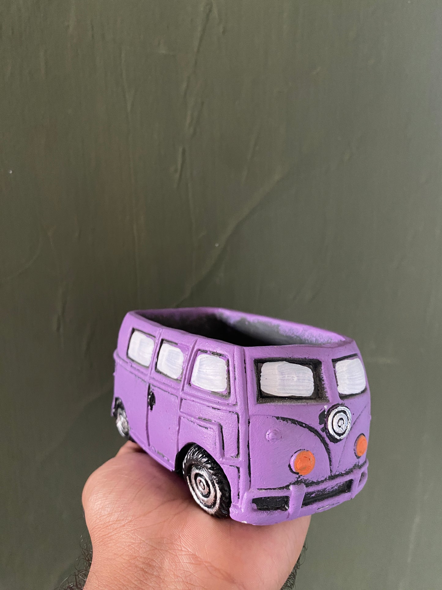 Lavender caravan concrete planter