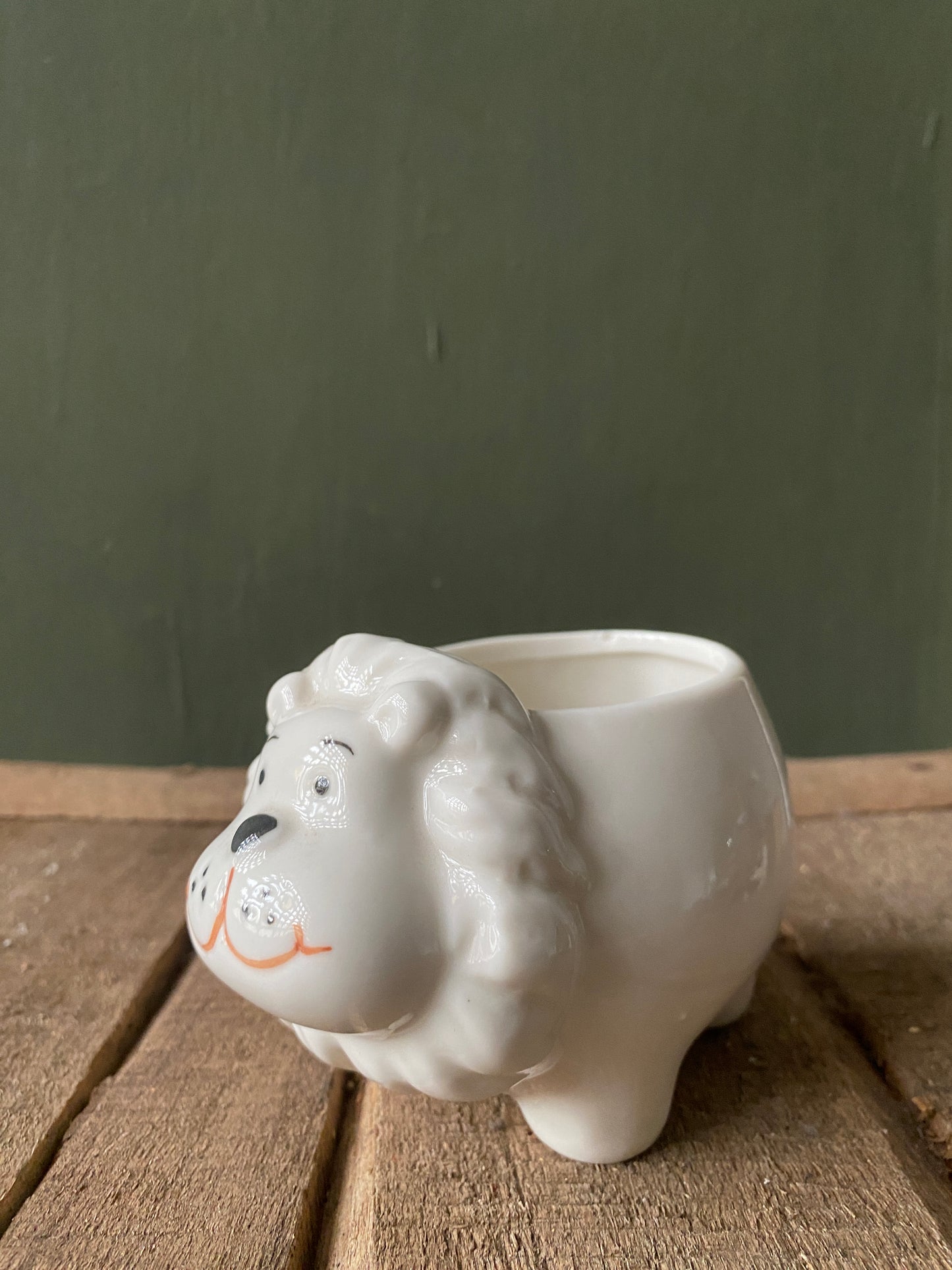 Dog ceramic planter