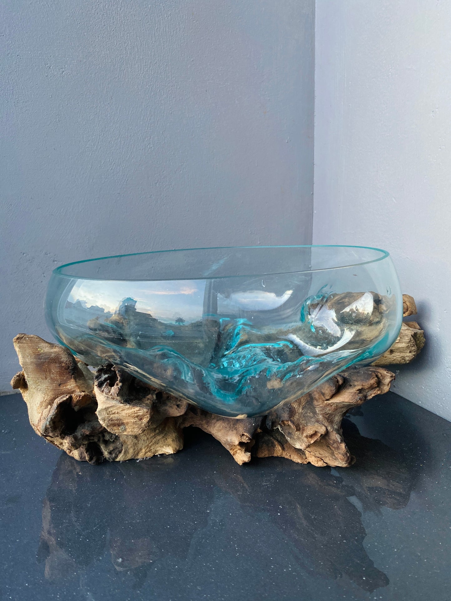 Molten Glass on polished teak Driftwood-Oceanbowl(medium)