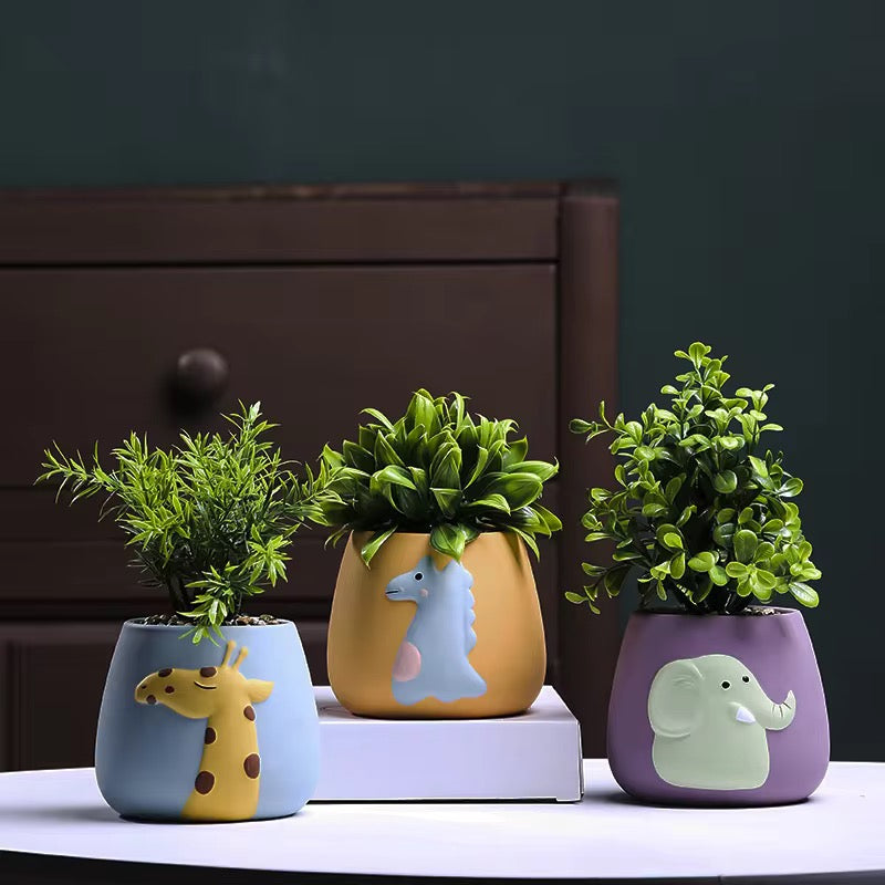 Set of 4 Cute animal planter(pre-order)