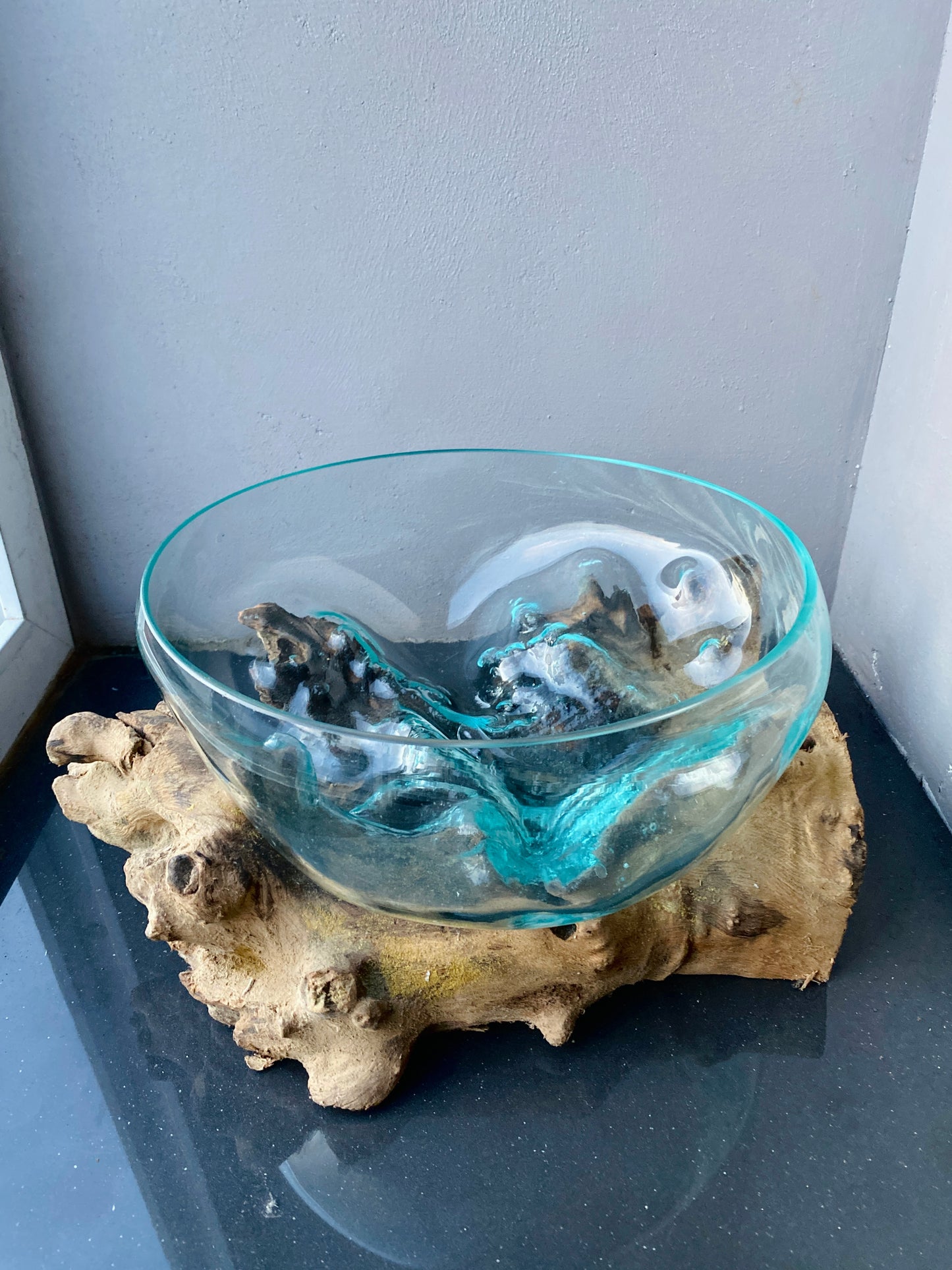 Molten Glass on polished teak Driftwood-Oceanbowl(large)