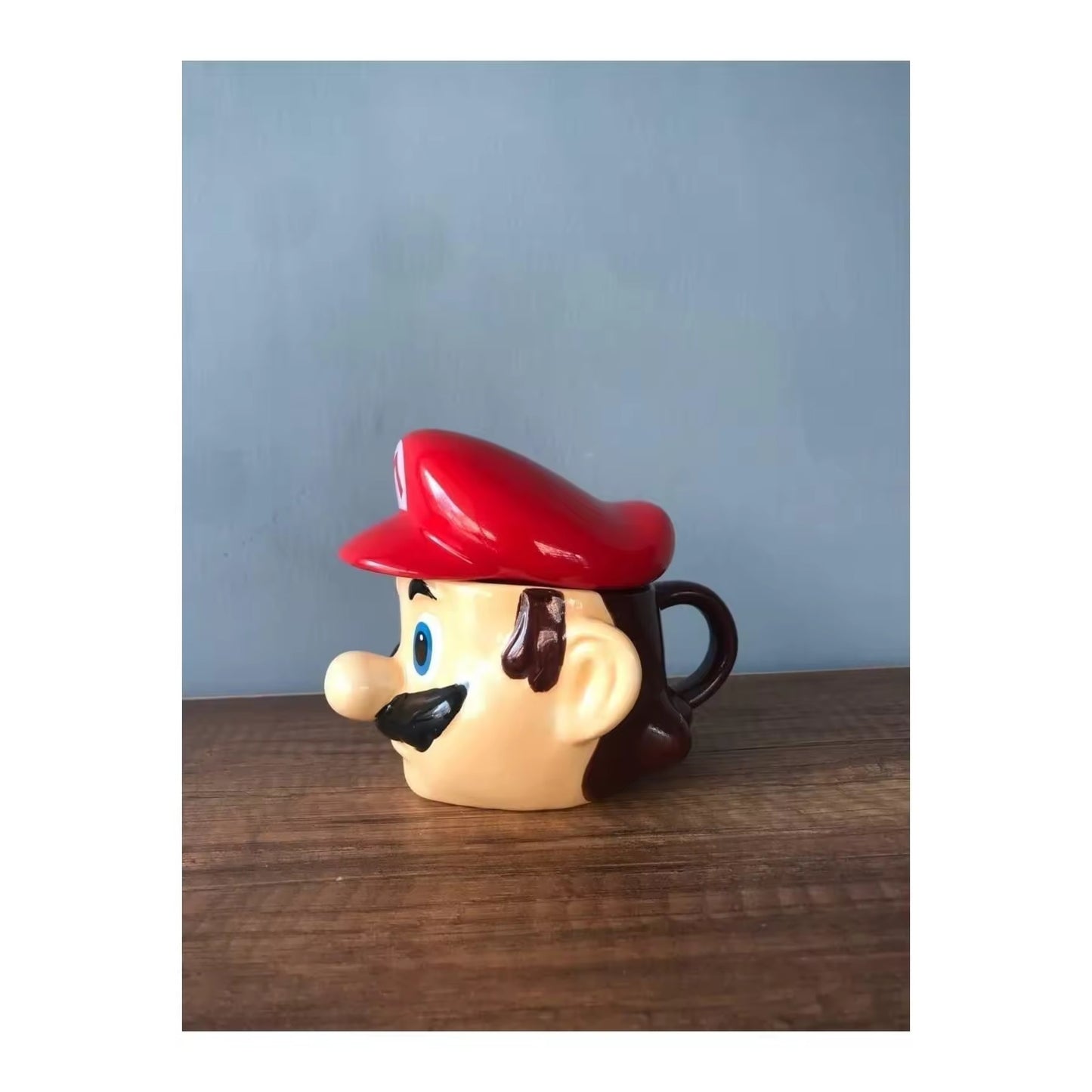 Mario ceramic coffee mug with lid