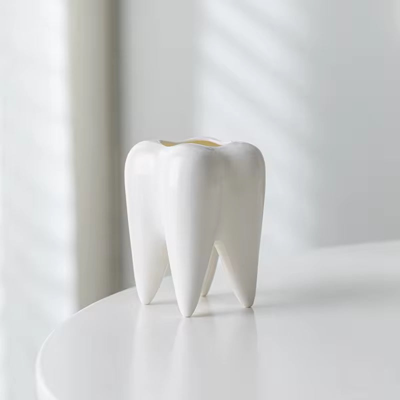 Tooth ceramic planter