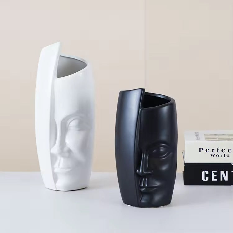 Black ceramic face pot