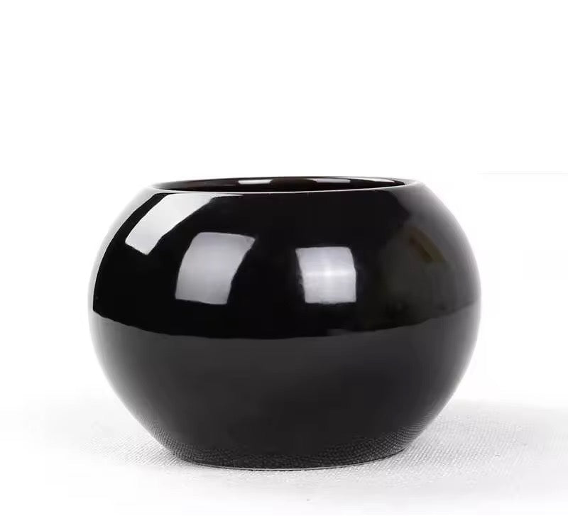 Black ceramic planter
