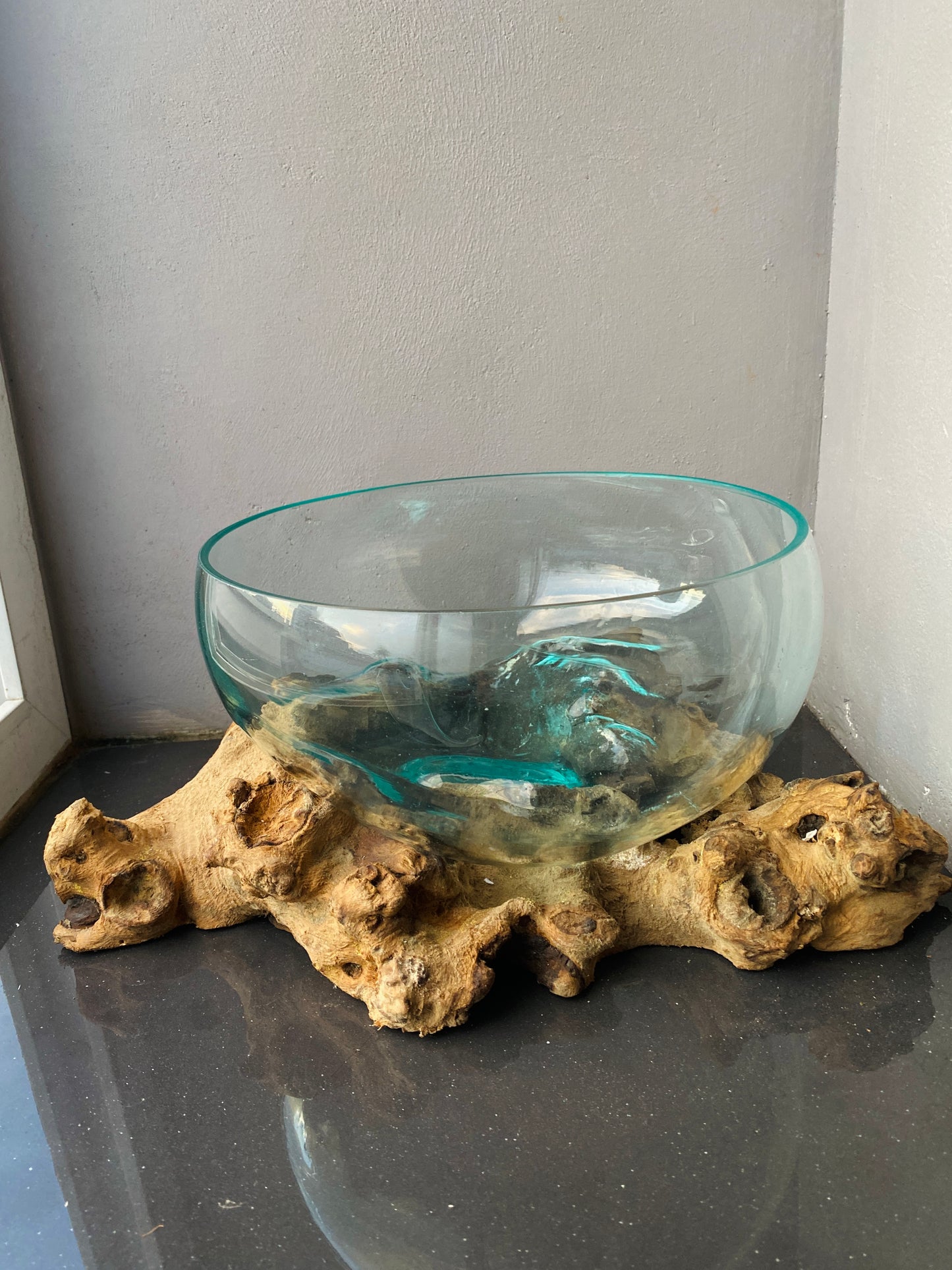 Molten Glass on polished teak Driftwood-Oceanbowl(medium)