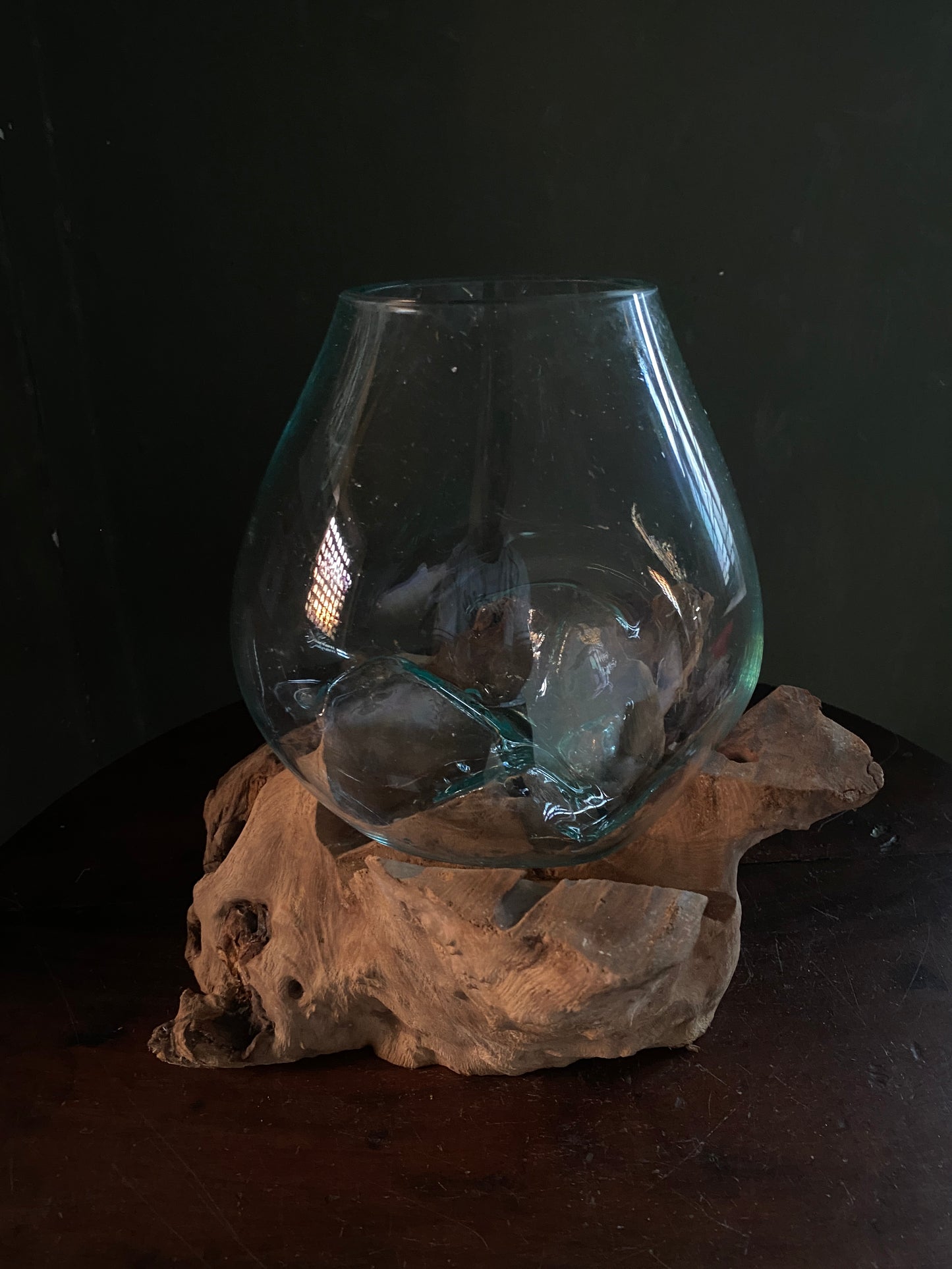 Wavecrest Molten Glass on Driftwood-Model 15
