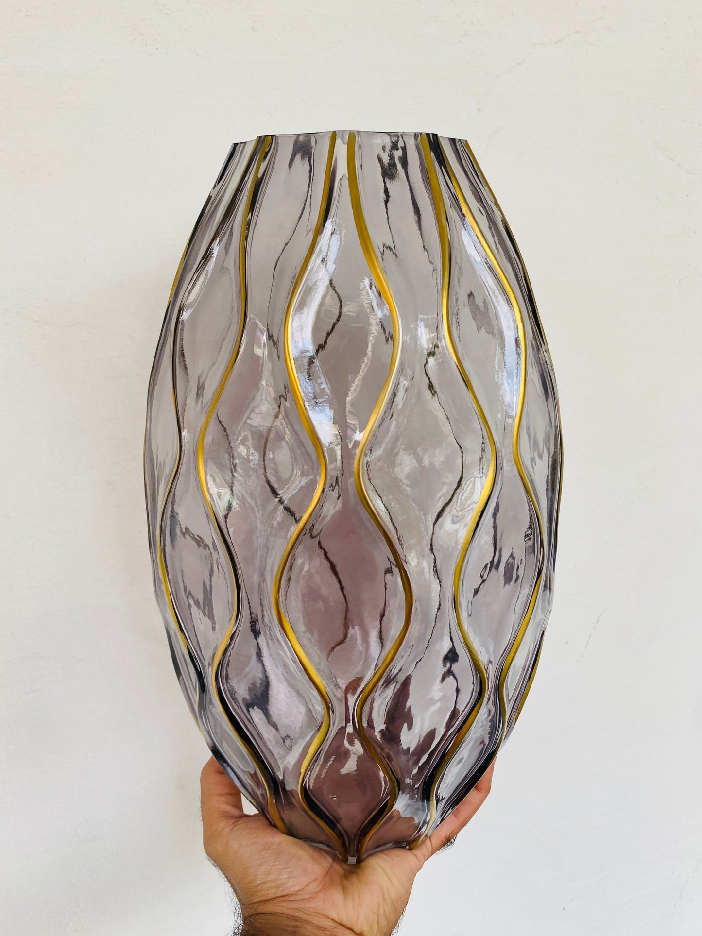 Premium Imported Designer Glass Vase showpiece– Limited Edition