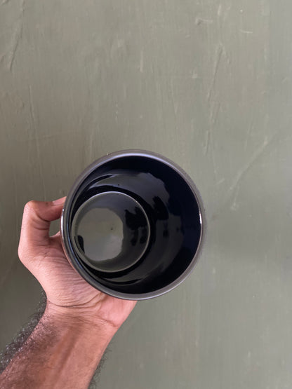 Black golden ribbon designed ceramic planter