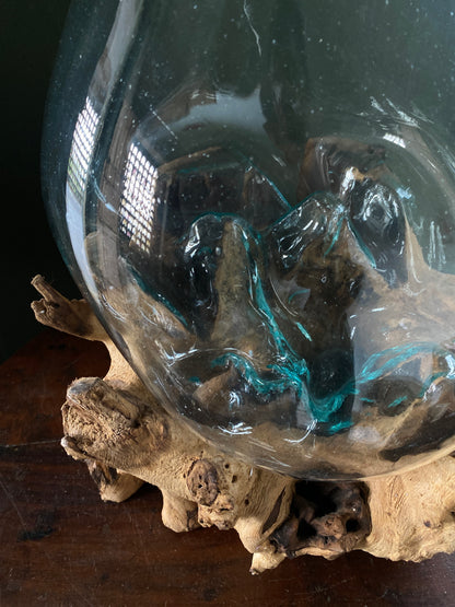 Wavecrest Molten Glass on Driftwood-Model 8