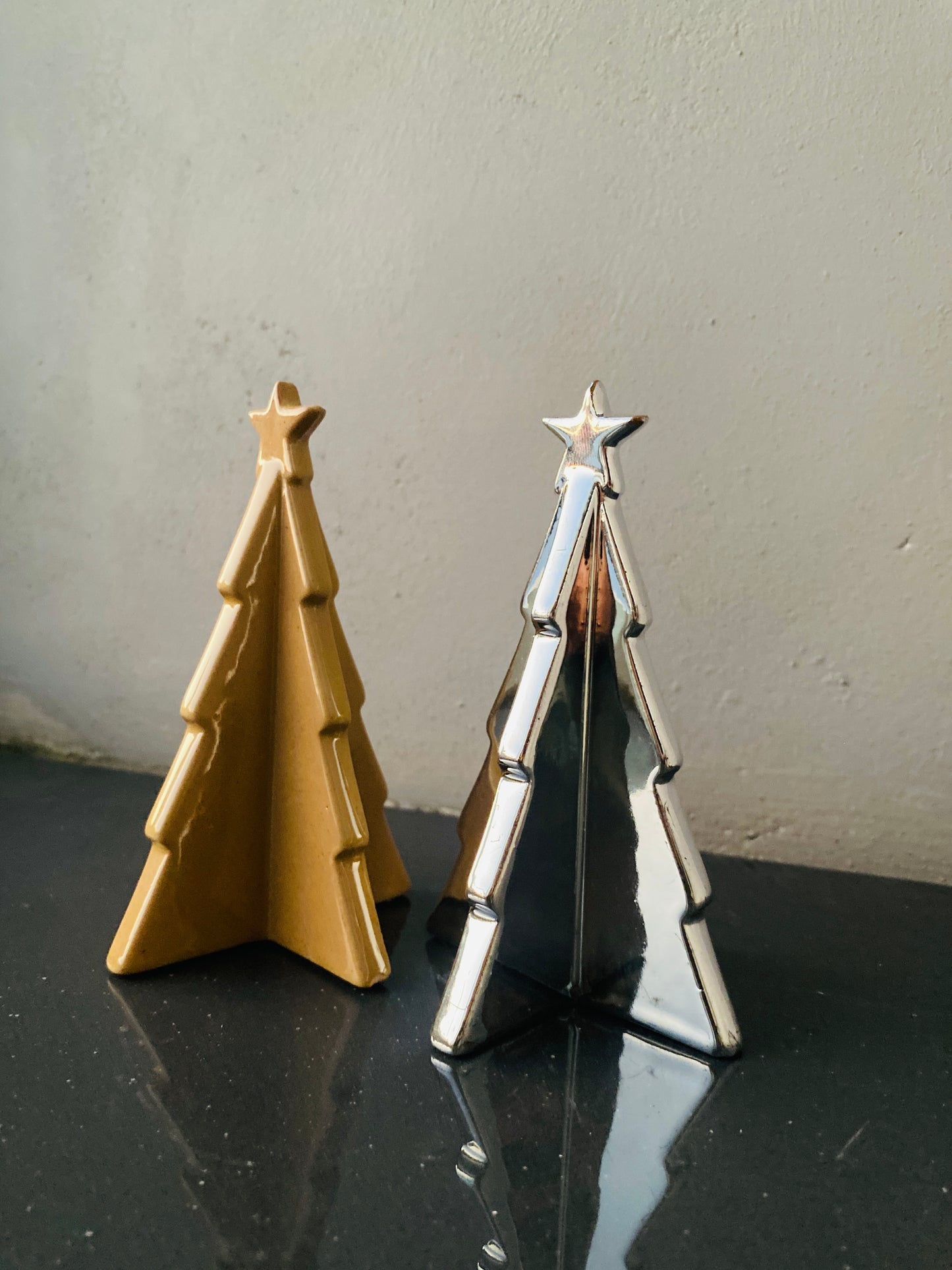 Christmas Ceramic Silver Orange Elegant Modern Tabletop Festive Decoration Tree Home Office Decor Gifting Combo(Set of 2)
