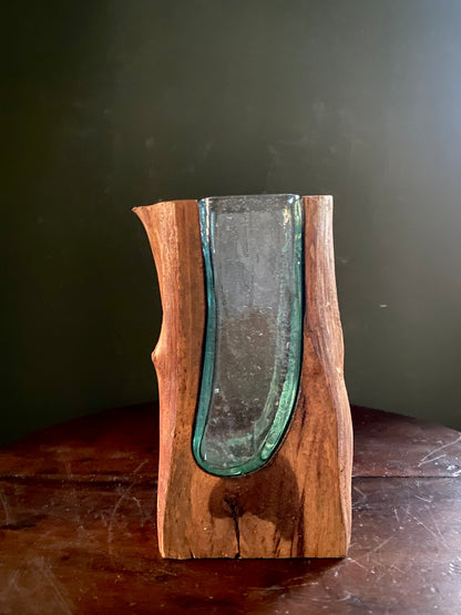 Small Molten Glass on natural Driftwood-forestwall