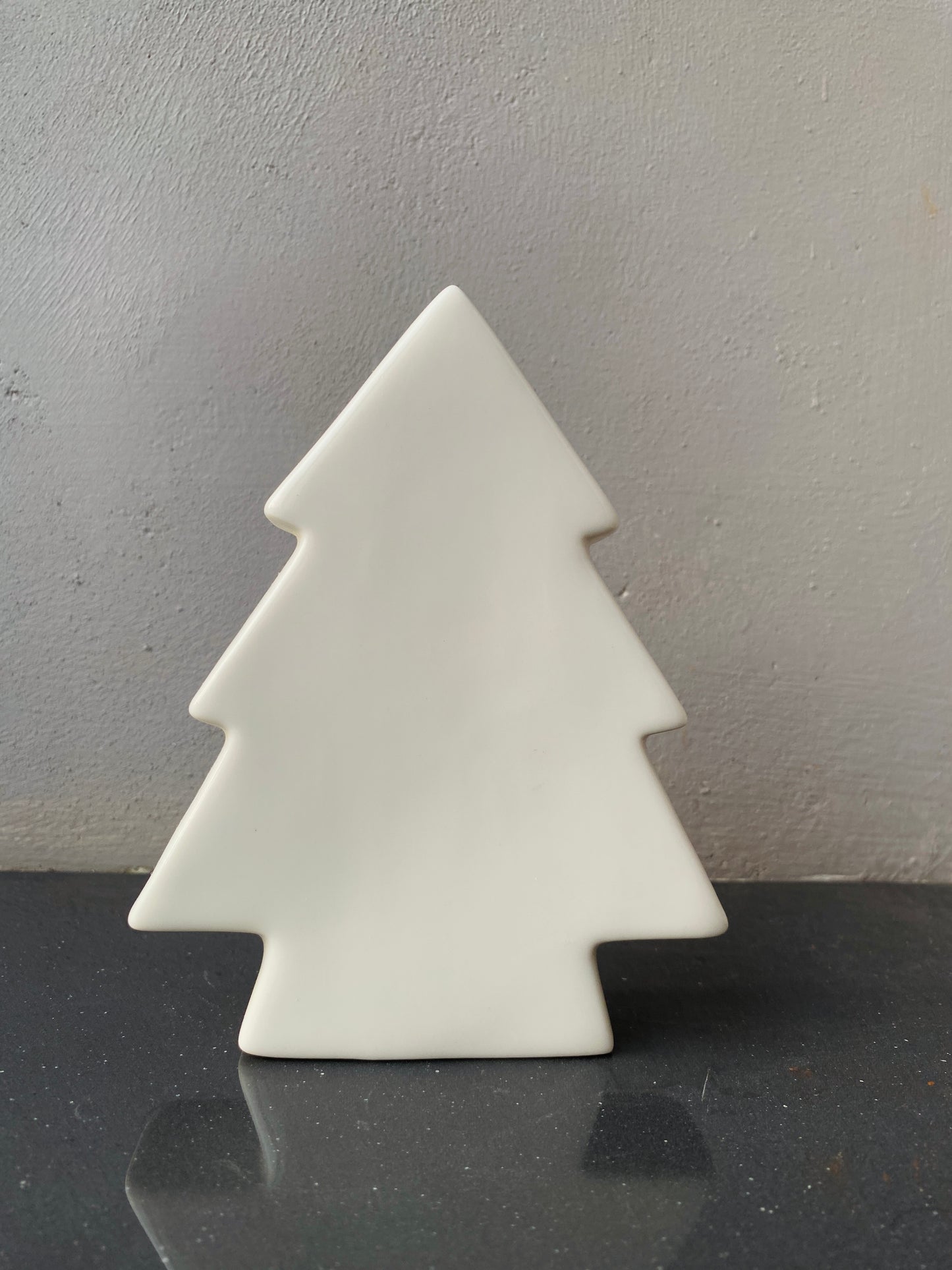 White Ceramic Christmas Themed Tree Miniature showpiece Figurine Festive Tabletop Decor Holiday Home Decoration Gift