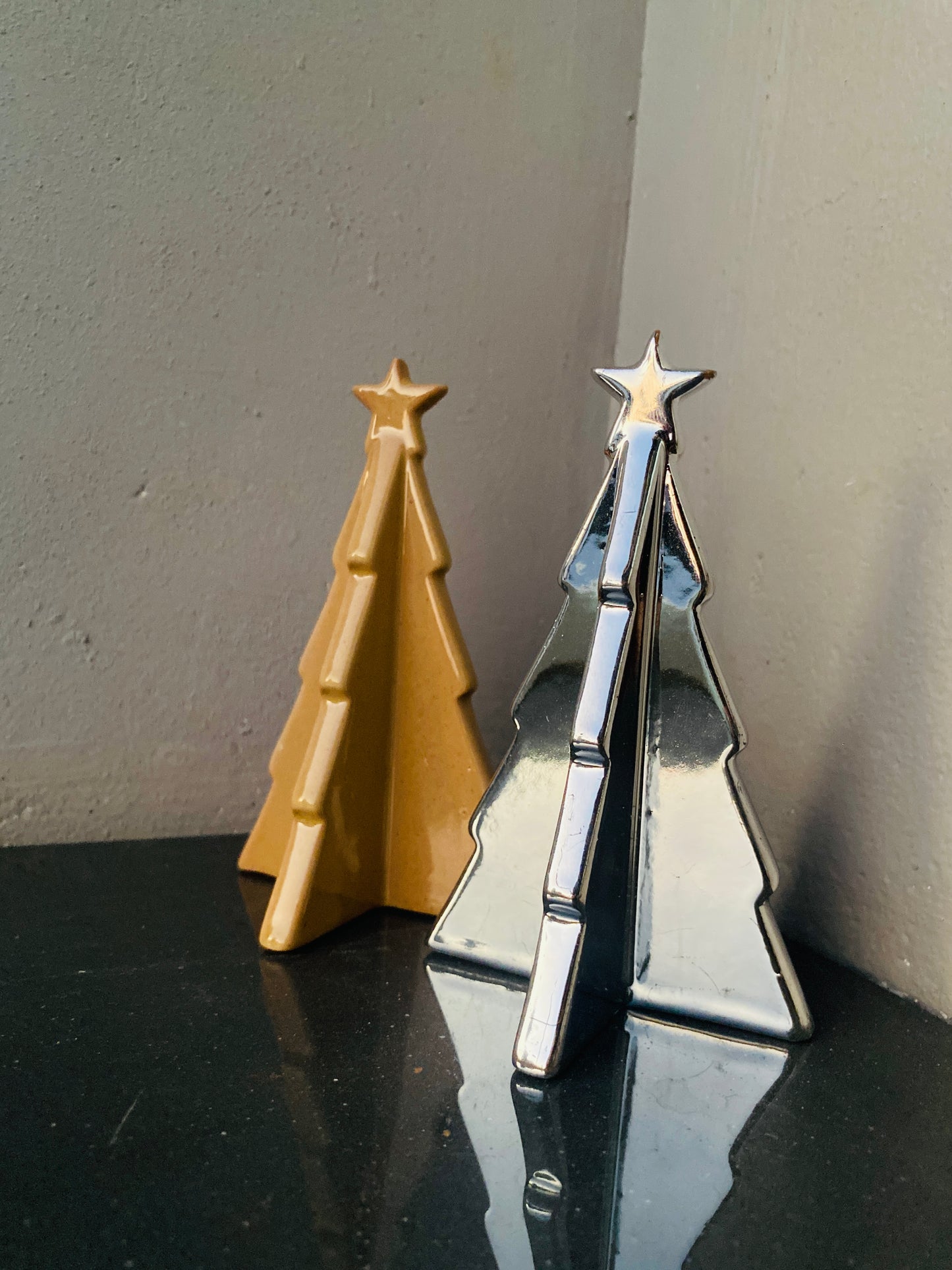 Christmas Ceramic Silver Orange Elegant Modern Tabletop Festive Decoration Tree Home Office Decor Gifting Combo(Set of 2)