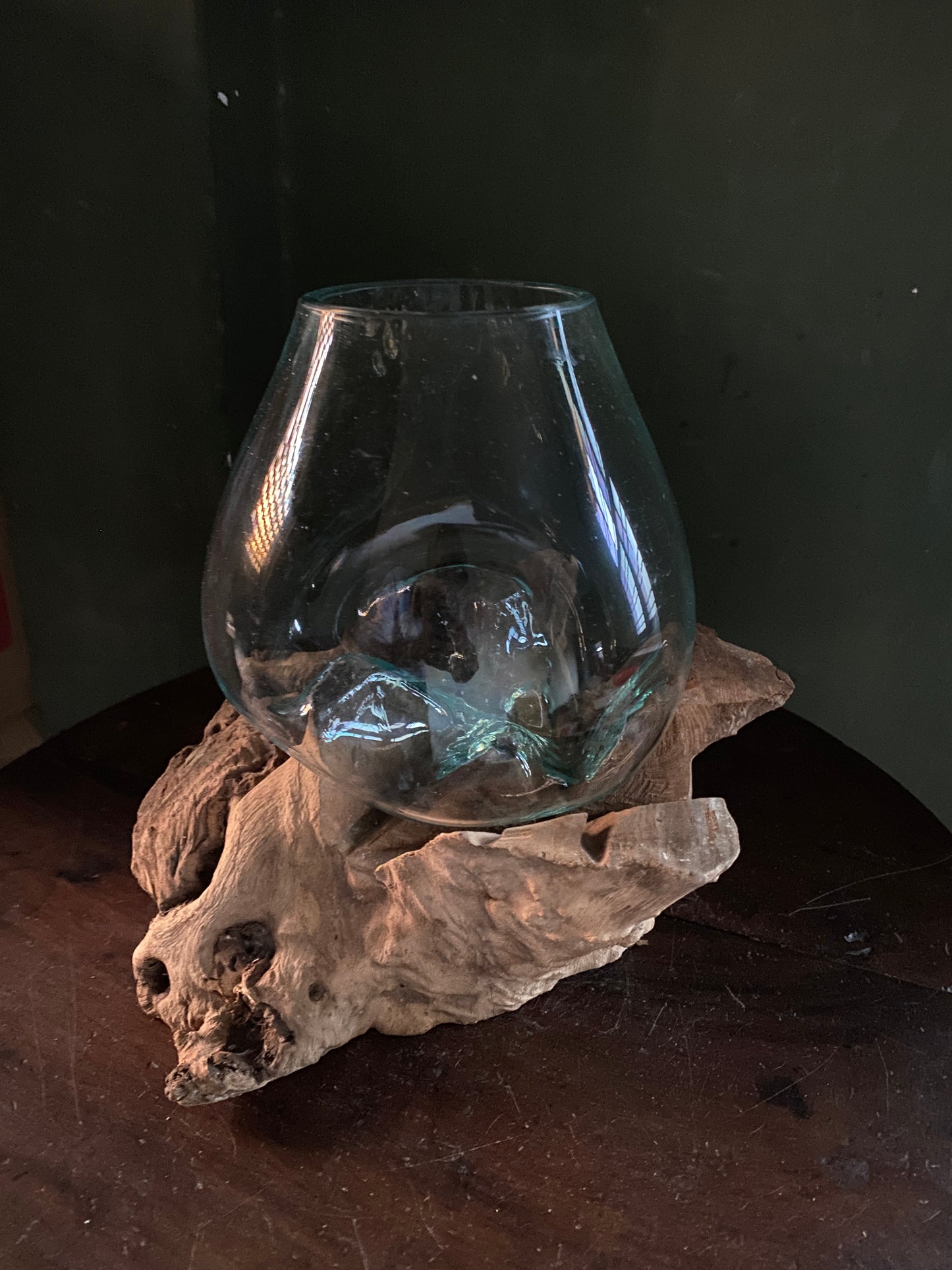 Wavecrest Molten Glass on Driftwood-Model 15