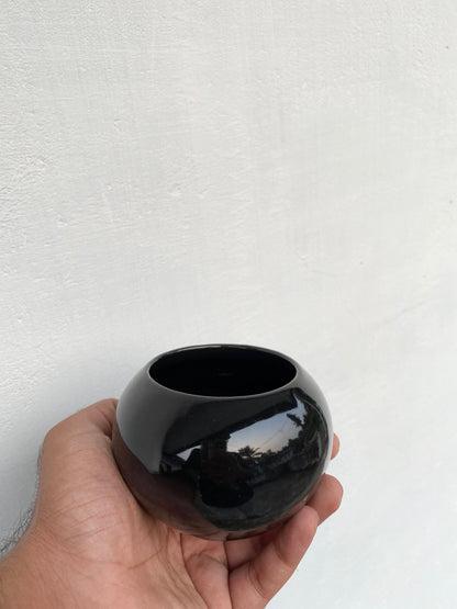 Black ceramic planter
