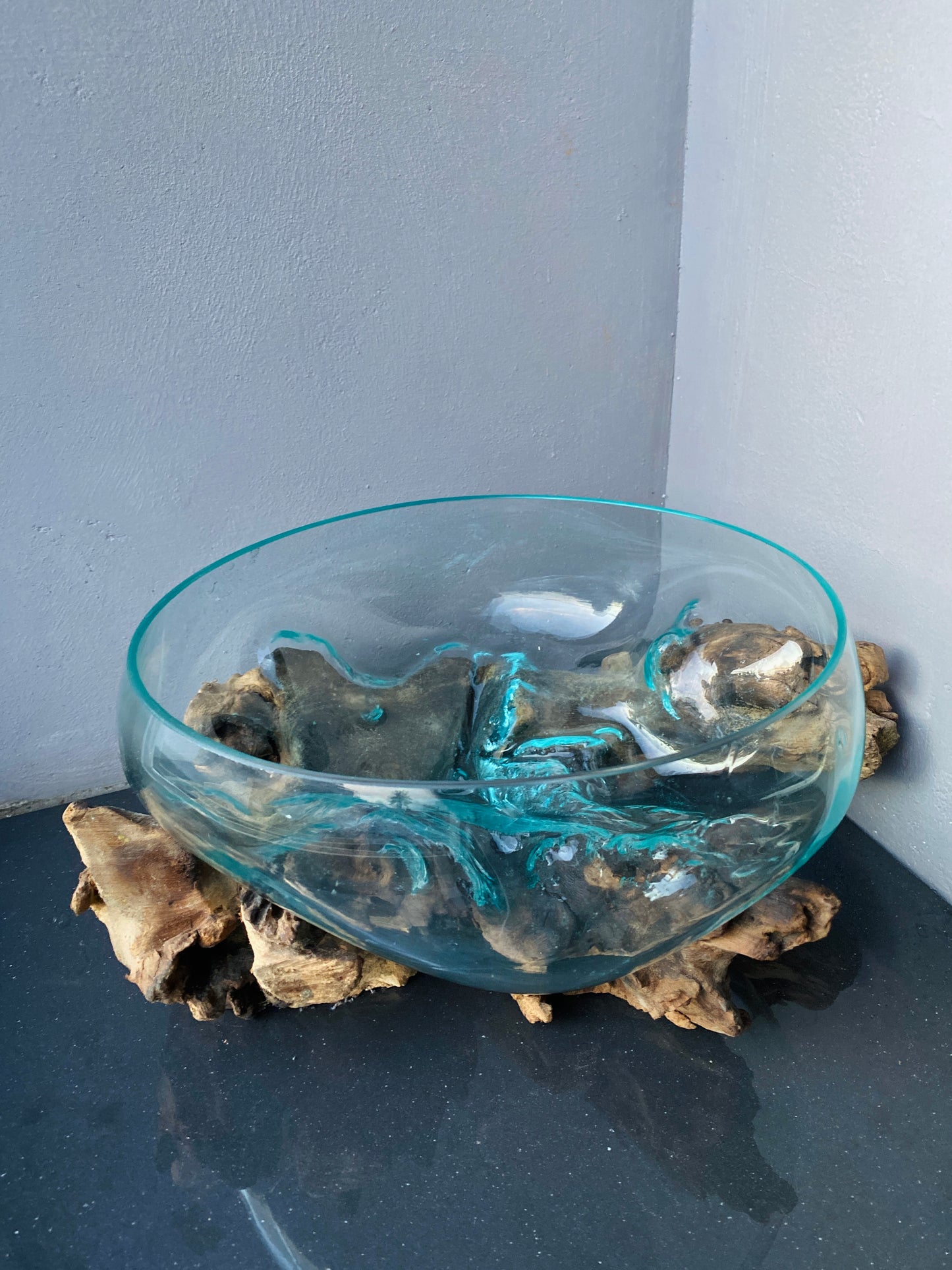 Molten Glass on polished teak Driftwood-Oceanbowl(medium)