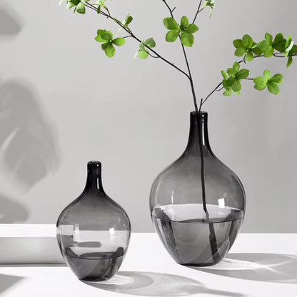 Noir Obsidian Sculpted Glass Vase – Black