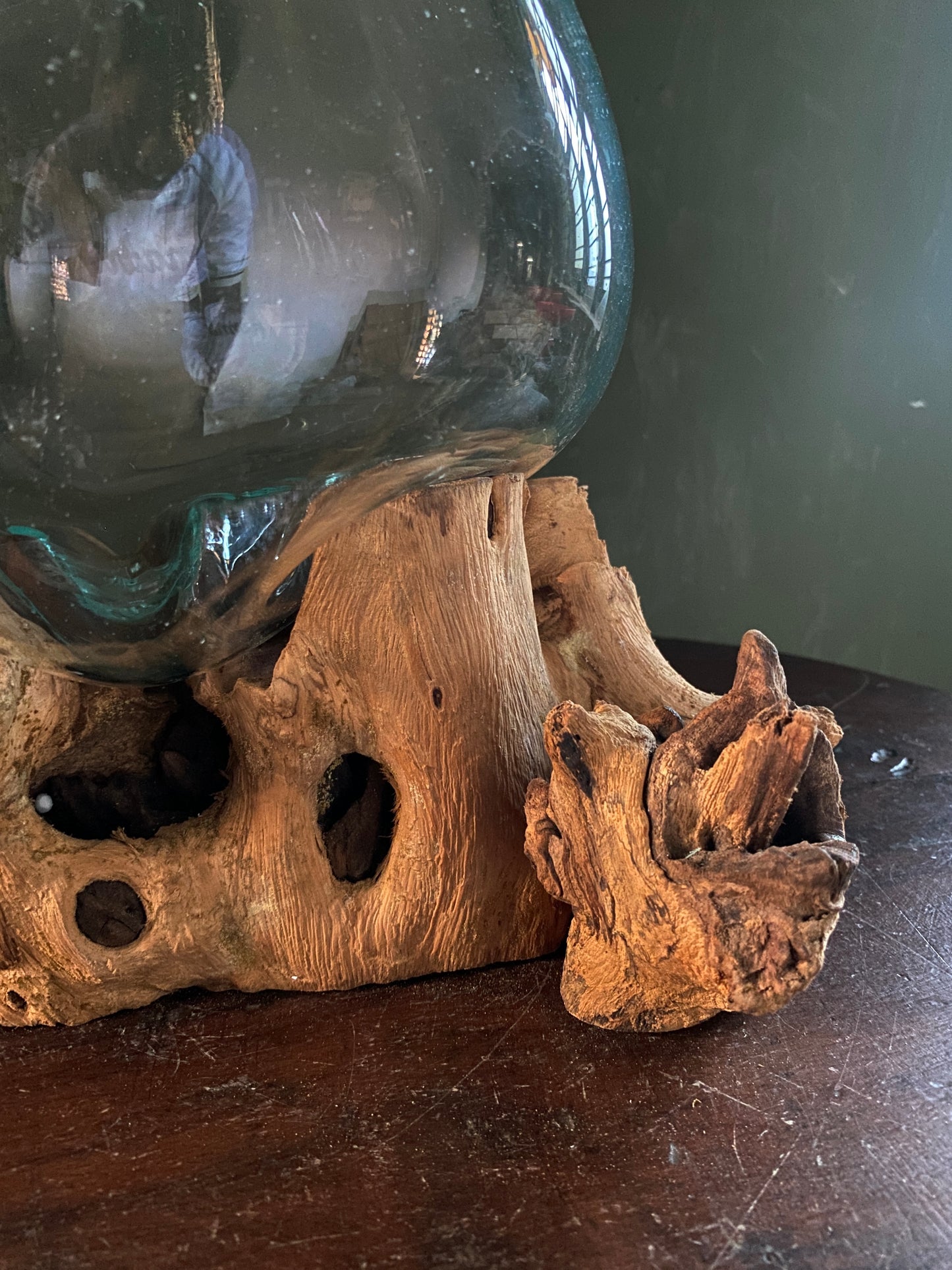 Wavecrest Molten Glass on Driftwood-Model 14