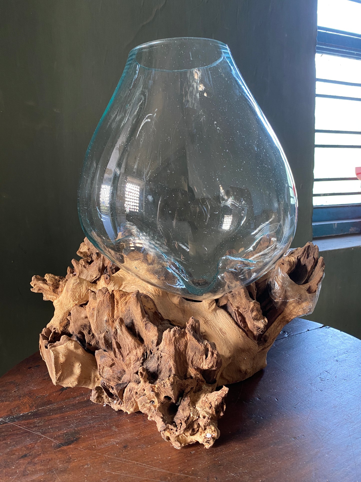 Wavecrest Molten Glass on Driftwood-Model 1