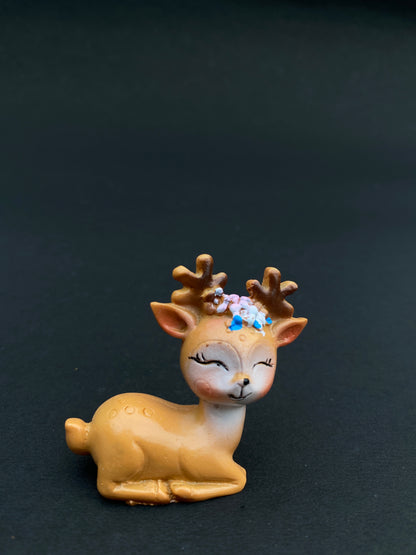 Set of 4 deer buddha polystone miniatures