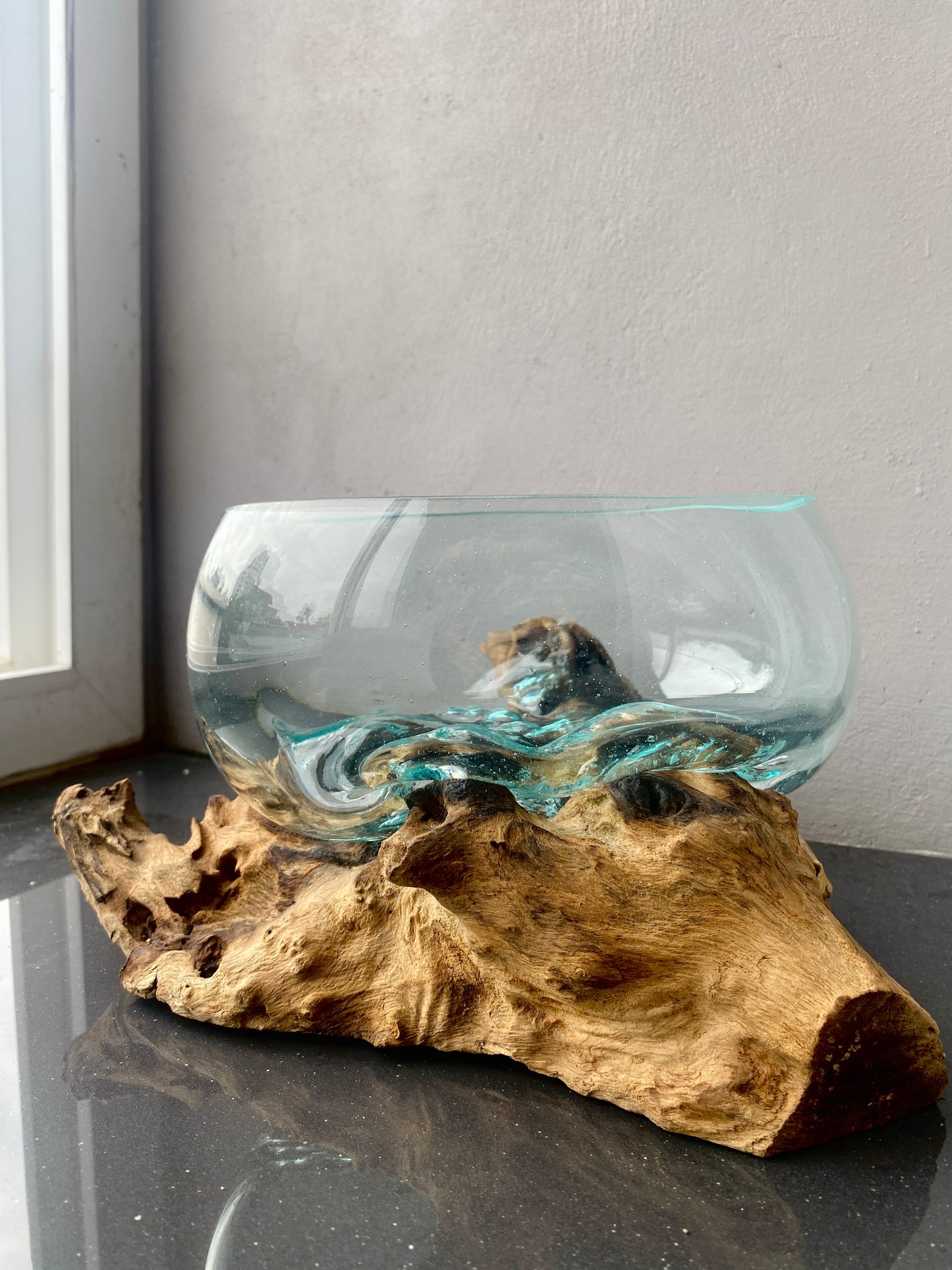 Molten Glass on polished teak Driftwood-Oceanbowl(small)
