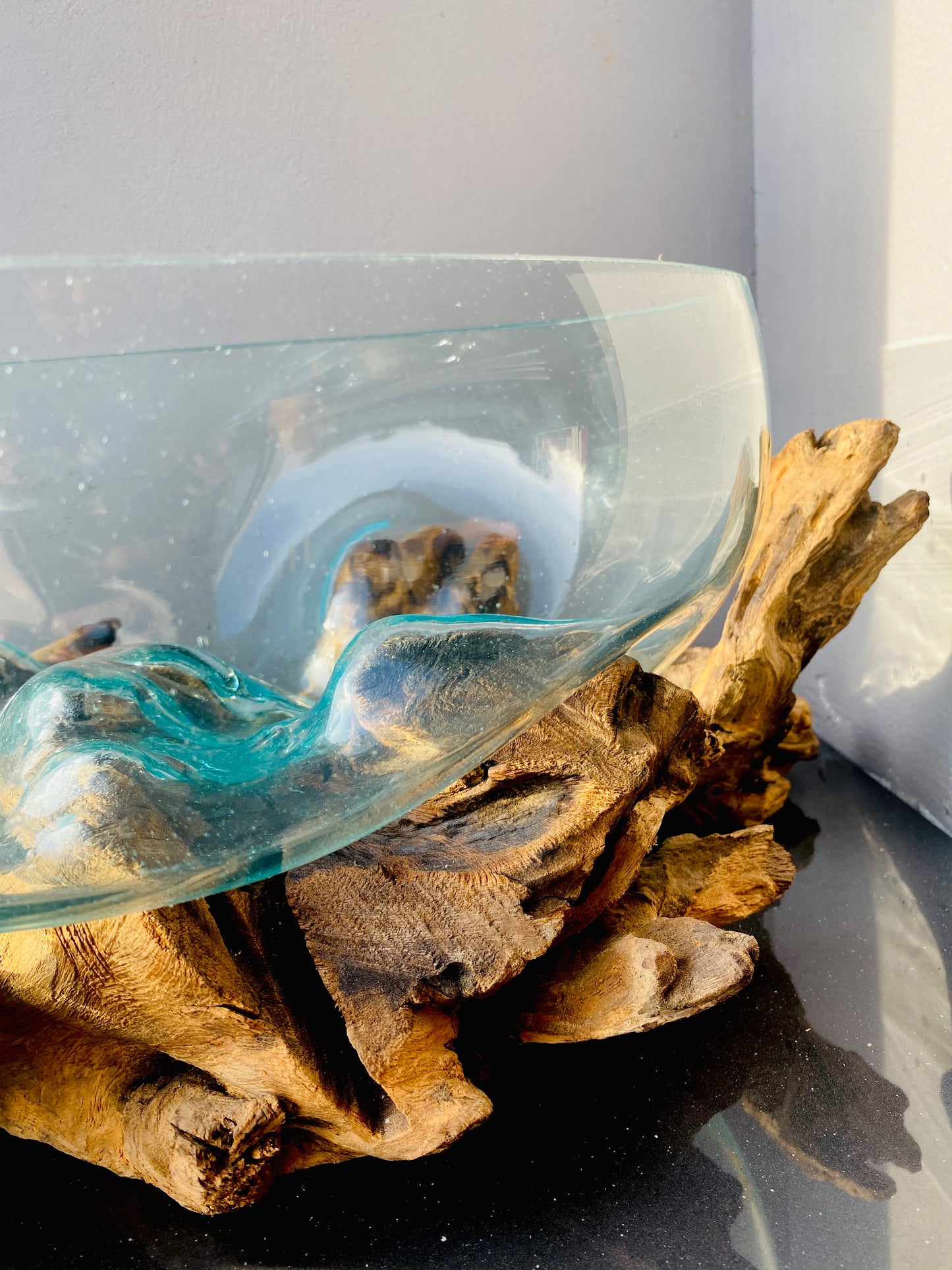 Molten Glass on polished teak Driftwood-Oceanbowl(large)