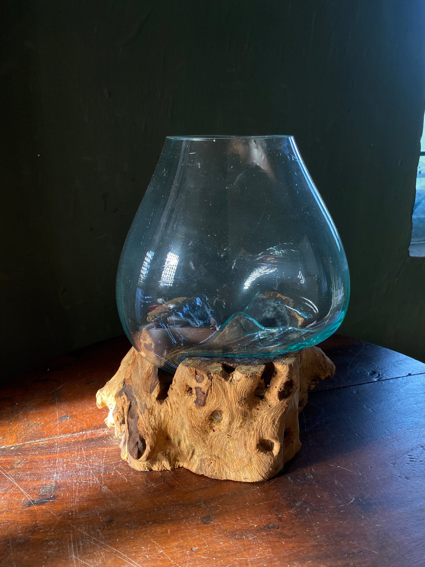 Wavecrest Molten Glass on Driftwood-Model 4