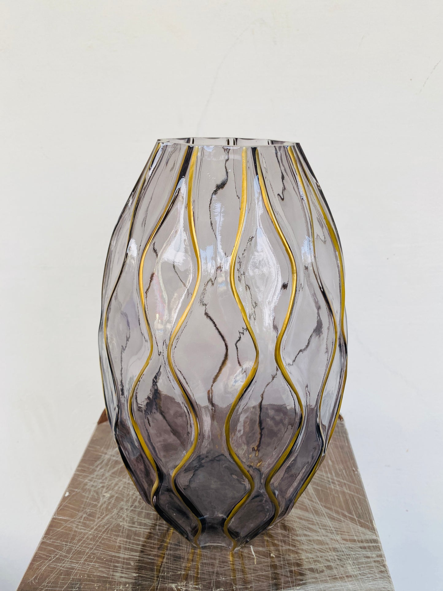 Premium Imported Designer Glass Vase showpiece– Limited Edition