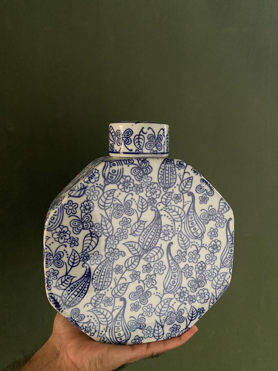 Imported ceramic tea ginger Jars With Lids Jingdezhen kitchen Storage Style Blue white pottery home decor