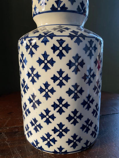 imported ceramic Decorative Luxury Blue White Chinese home decor Flower Vase
