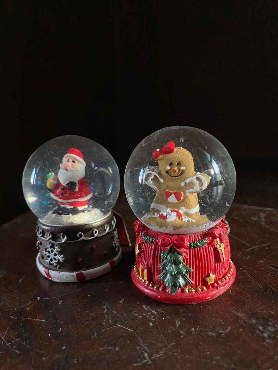 Christmas Snow Globe Set of 2 – Santa & Gingerbread Man