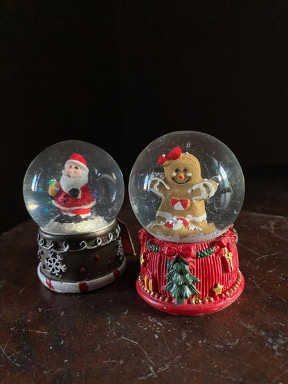 Christmas Snow Globe Set of 2 – Santa & Gingerbread Man